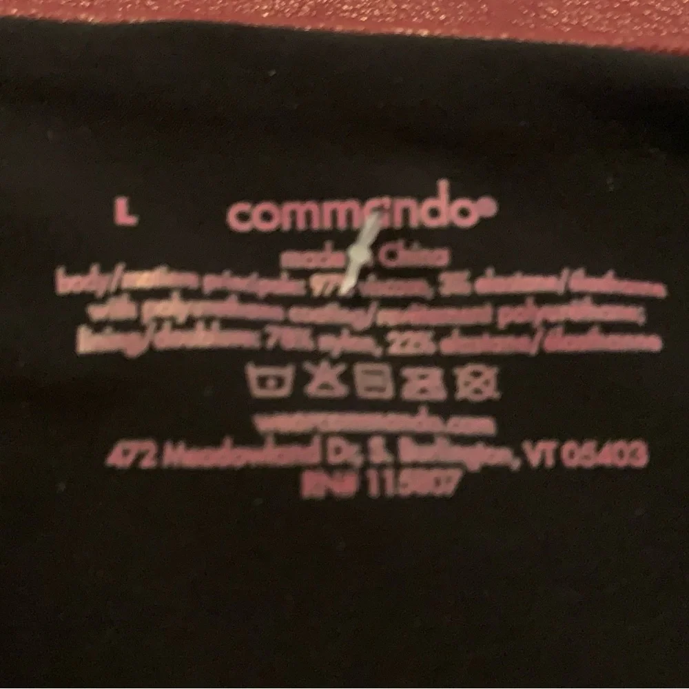 Commando Faux Leather Garnet Midi Skirt SK06 Control Waistband Size Large NWT - Picture 6 of 10